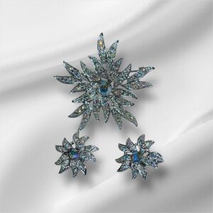 Sarah Coventry Rhinestone Brooch & Earrings Set Sliver Tone Vintage